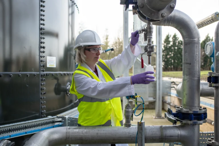 Anaerobic digestion plant